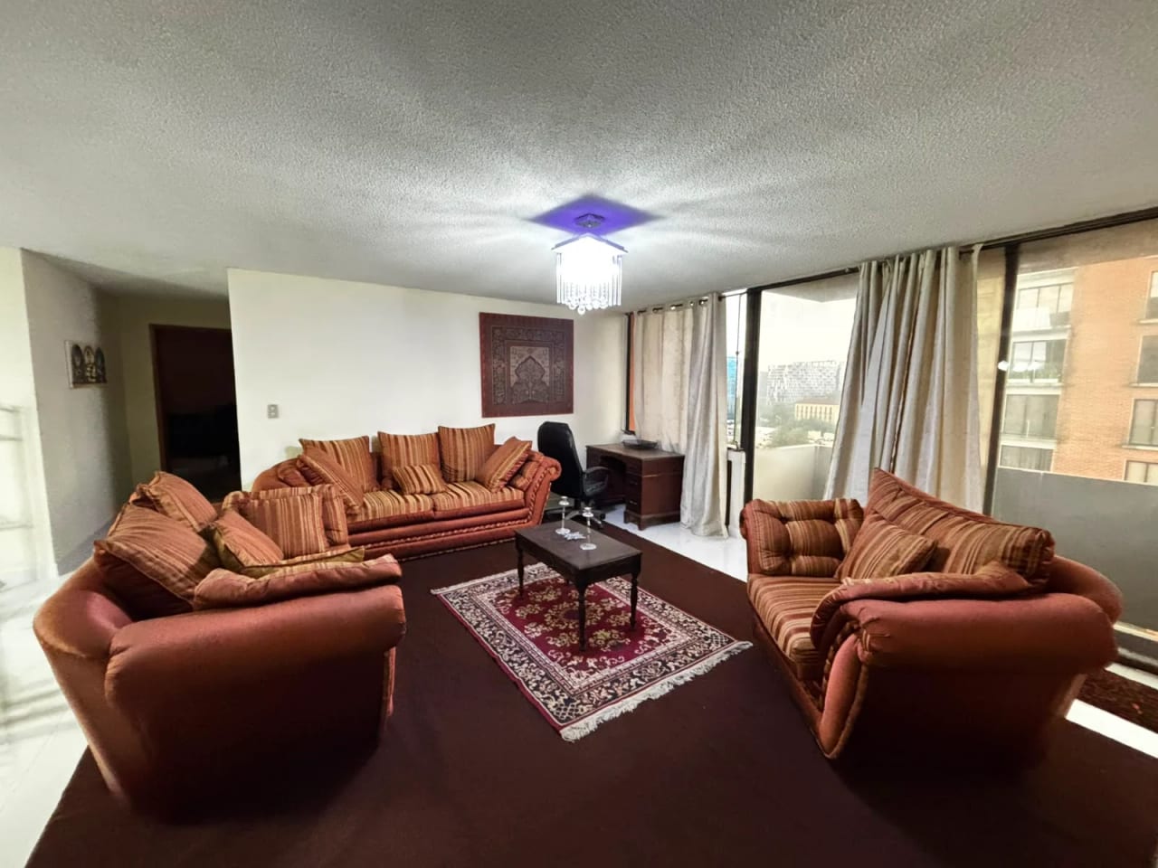 Apartamento Amueblado en Alquiler en Zona 10 — Apartamento en Alquiler en Zona 10, Guatemala, Ciudad — foto 11 de 11