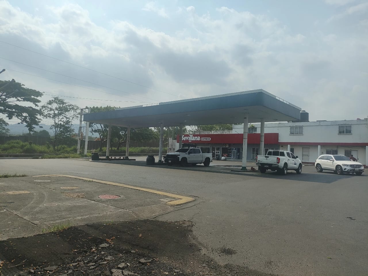 Alquilo gasolinera en Escuintla Carretera RN 14 — Terreno en Venta en Palín, Escuintla — foto 3 de 8