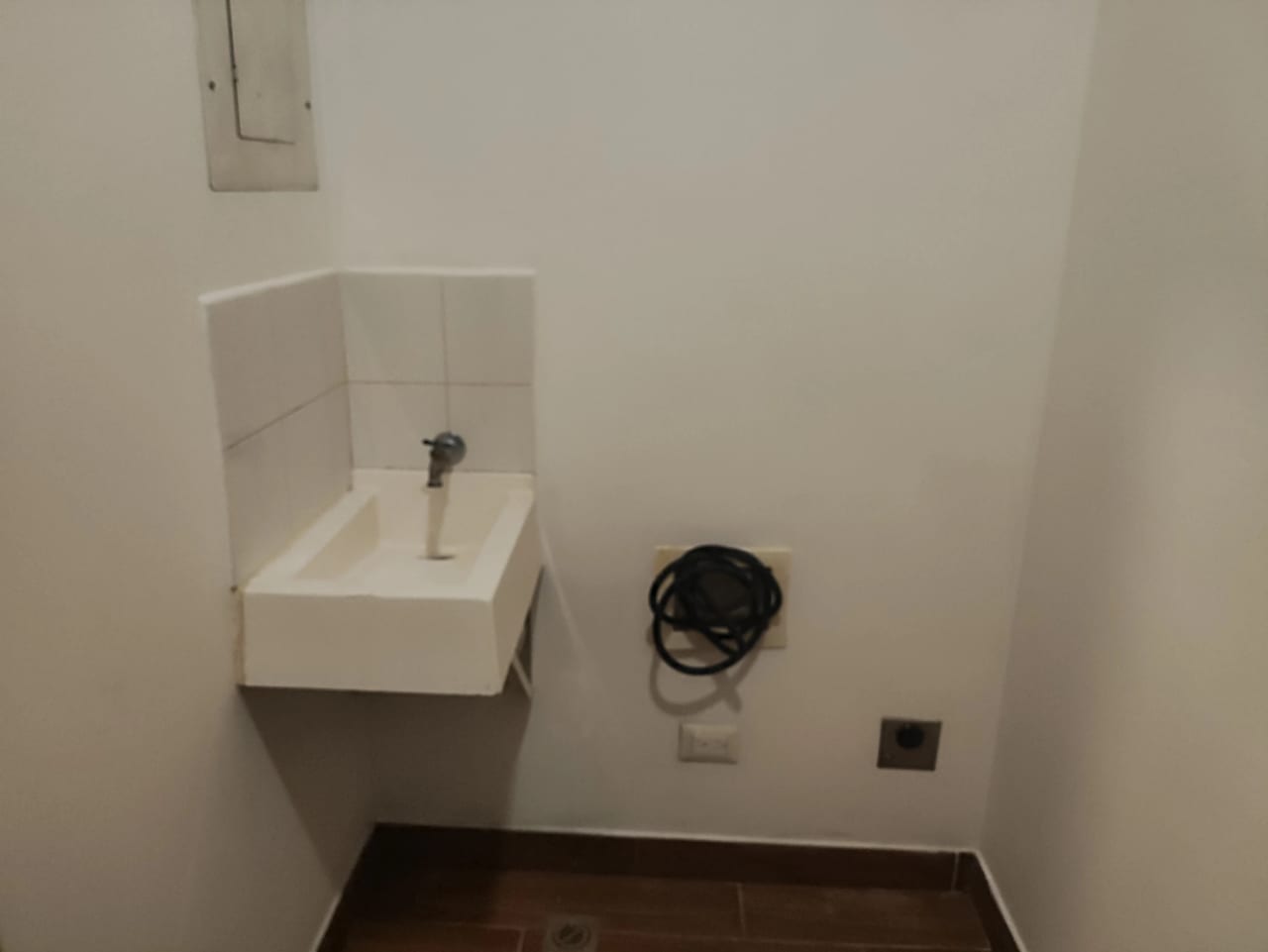 Vendo apartamento nuevo en Edificio Roque zona 2 — Apartamento en Venta en Zona 2, Guatemala, Ciudad — foto 8 de 12