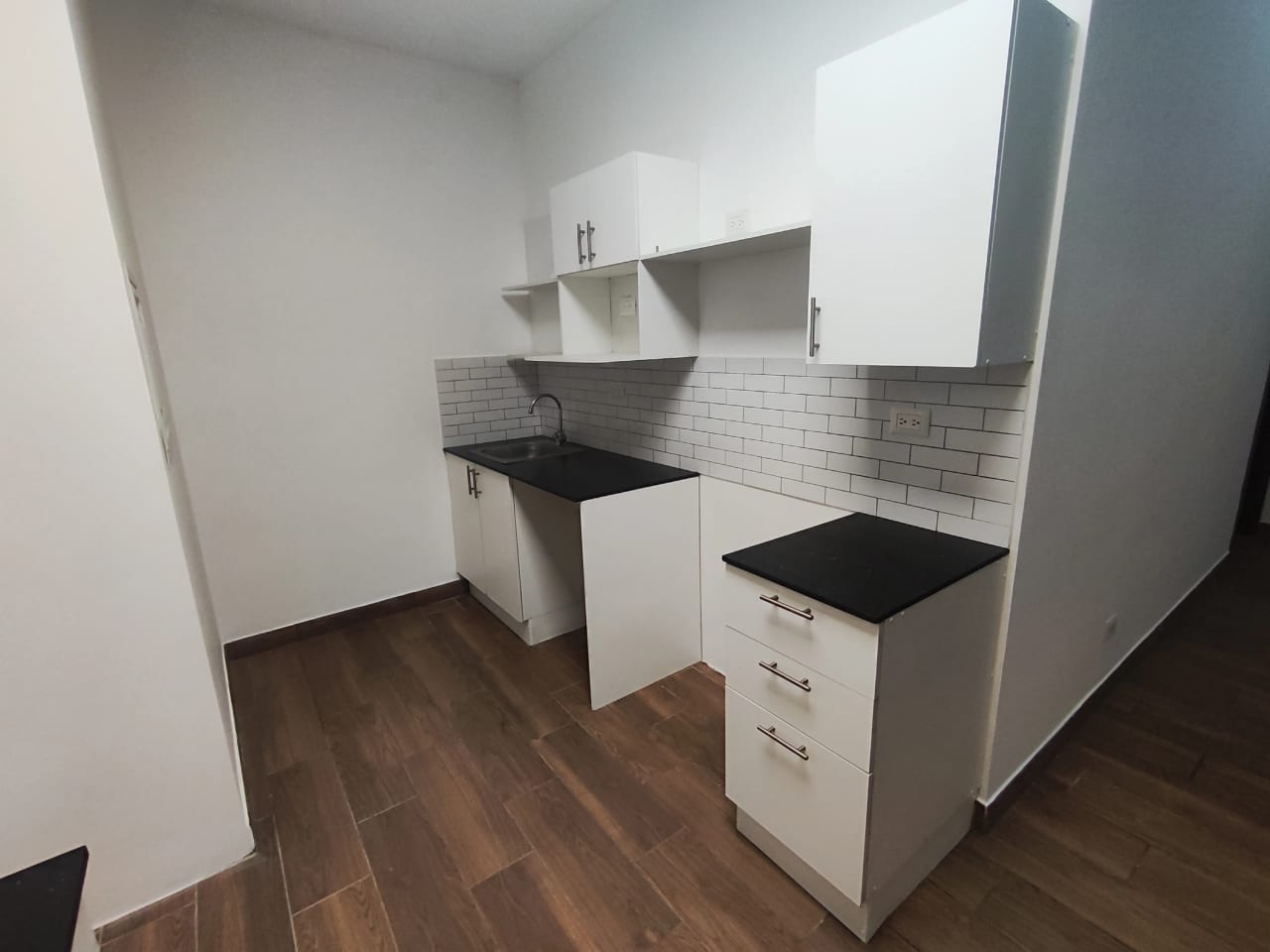 Vendo apartamento nuevo en Edificio Roque zona 2 — Apartamento en Venta en Zona 2, Guatemala, Ciudad — foto 11 de 12