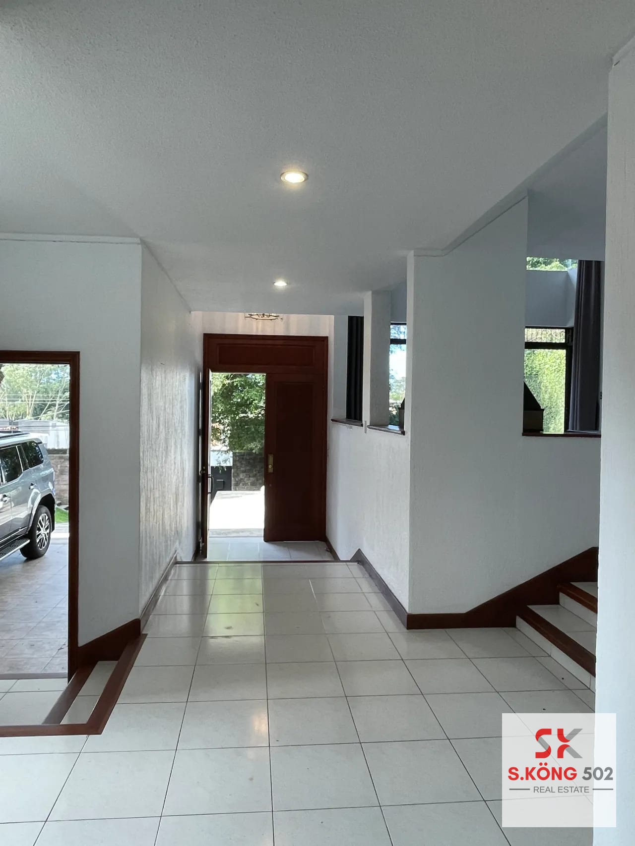 Se Renta Casa Grande con Enorme Jardín en el Socorro, KM. 12.7 Hilltop, CES — Casa en Alquiler en Santa Catarina Pinula, Guatemala, Ciudad — foto 10 de 16