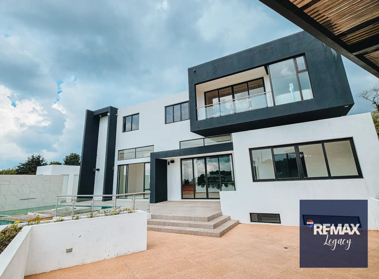 Casa Venta | Residencial El Pino - Sausalito | Km 20.5 Fraijanes — Casa en Venta en Sausalito, Carretera a El Salvador, Guatemala, Ciudad — foto 2 de 14