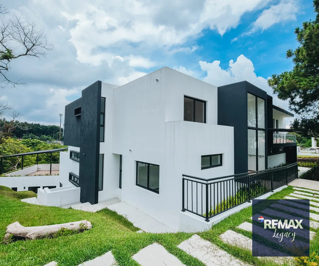 Casa Venta | Residencial El Pino - Sausalito | Km 20.5 Fraijanes — Casa en Venta en Sausalito, Carretera a El Salvador, Guatemala, Ciudad — foto 4 de 14