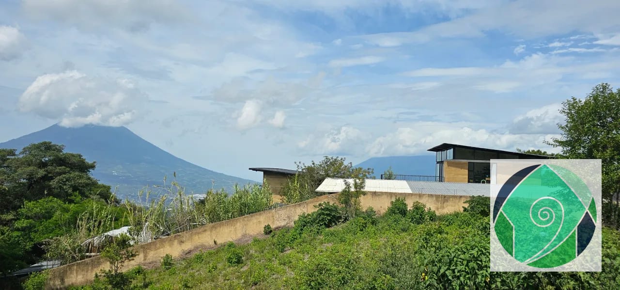 Venta Terreno en el Hato, Antigua — Terreno en Venta en Antigua, Sacatepéquez — foto 1 de 9