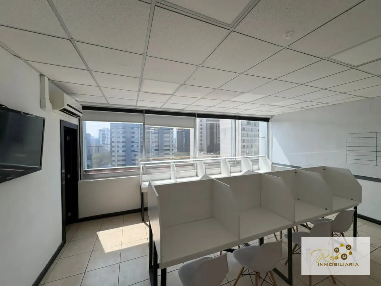 🏢 Oficina en Venta – Dubai Center, Zona 10 — Oficina en Venta en Dubai Center, Zona 10, Guatemala, Ciudad — foto 7 de 11