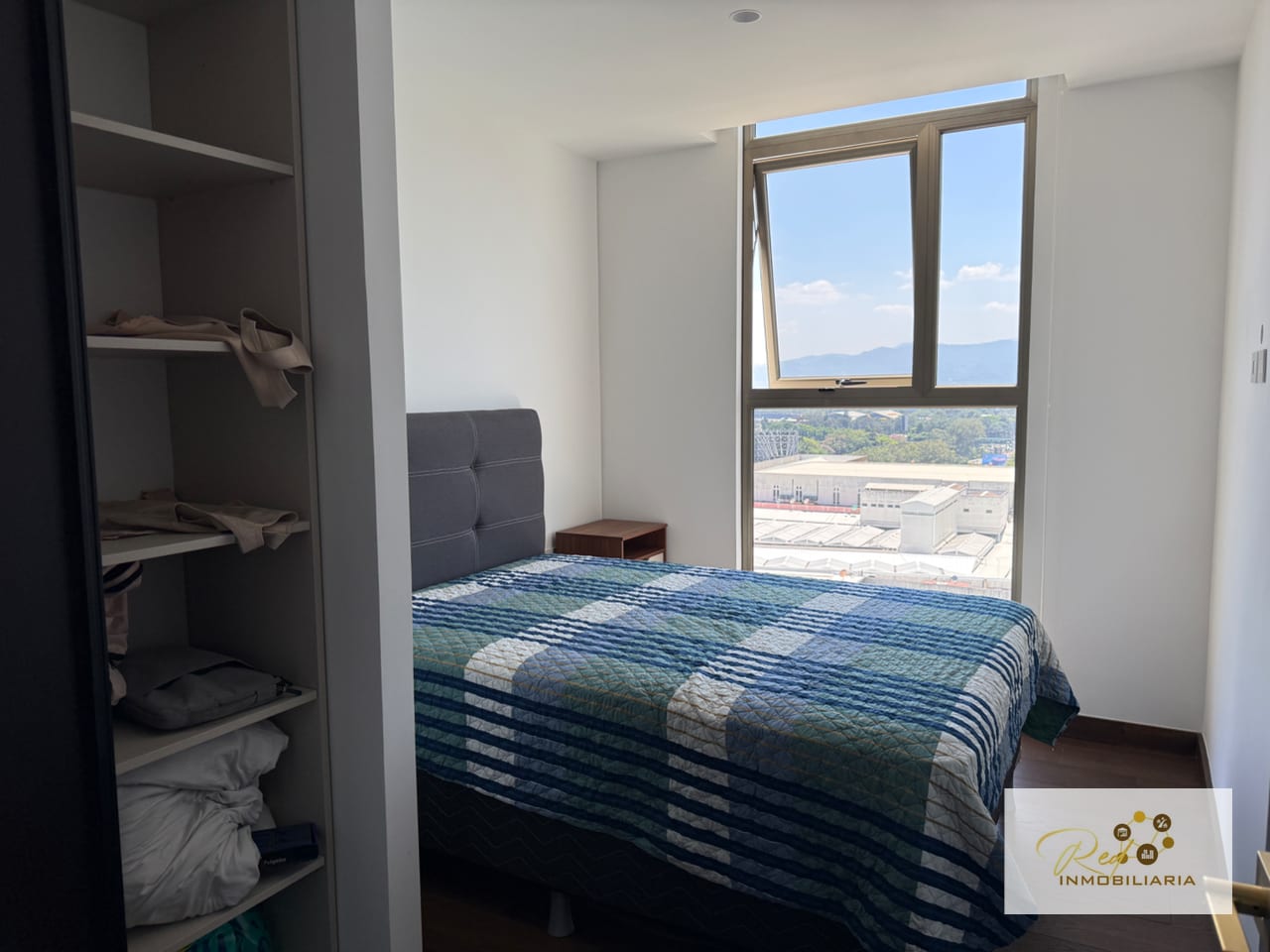 ✨ Apartamento Amueblado en Renta – Edificio Atarah, Zona 10 — Apartamento en Alquiler en Atarah, Zona 10, Guatemala, Ciudad — foto 5 de 8