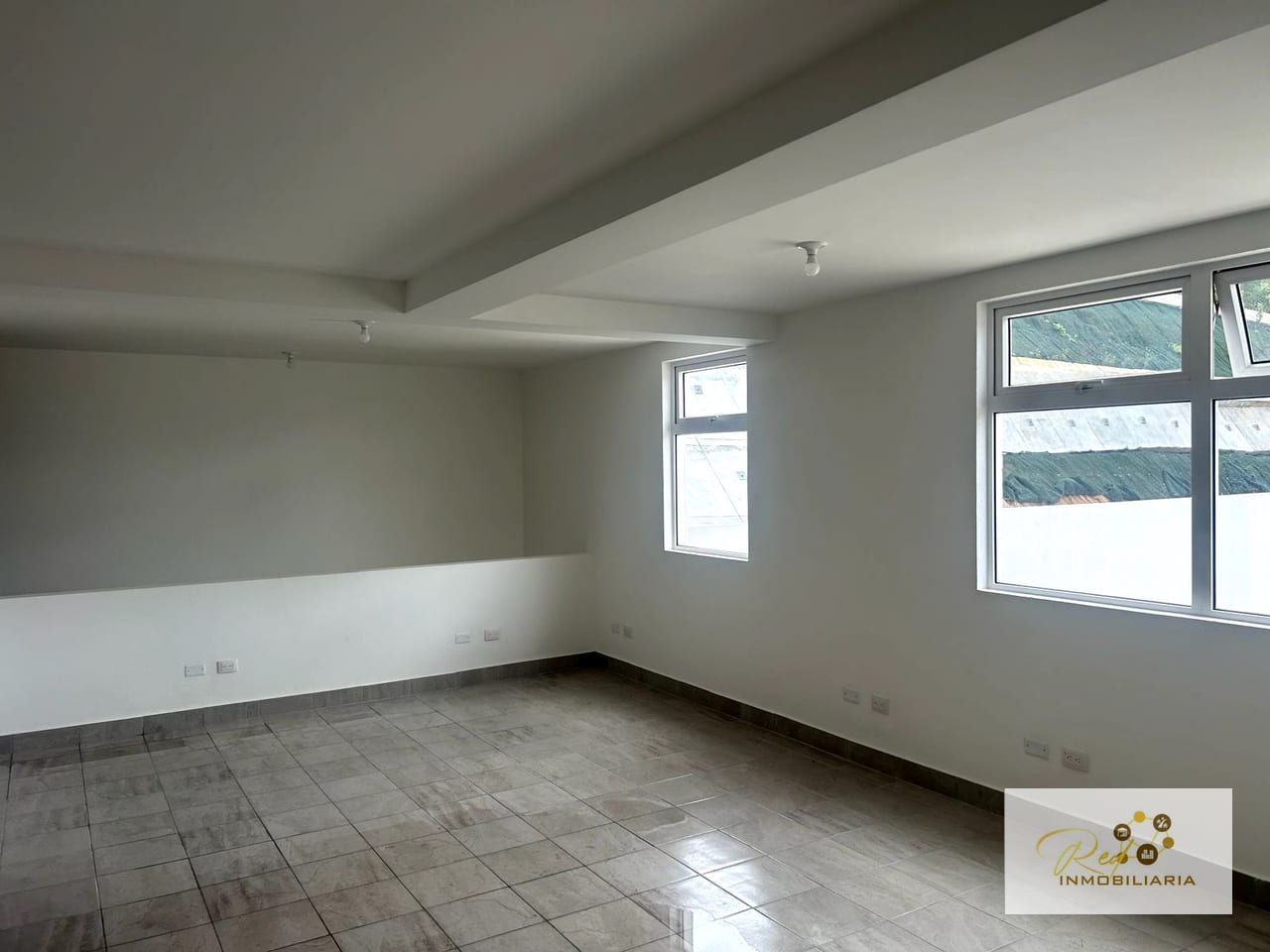 🏢 BODEGA EN ALQUILER | Tunas 8 — El Naranjo — Bodega / Ofibodega en Alquiler en Zona 4, Guatemala, Ciudad — foto 7 de 14
