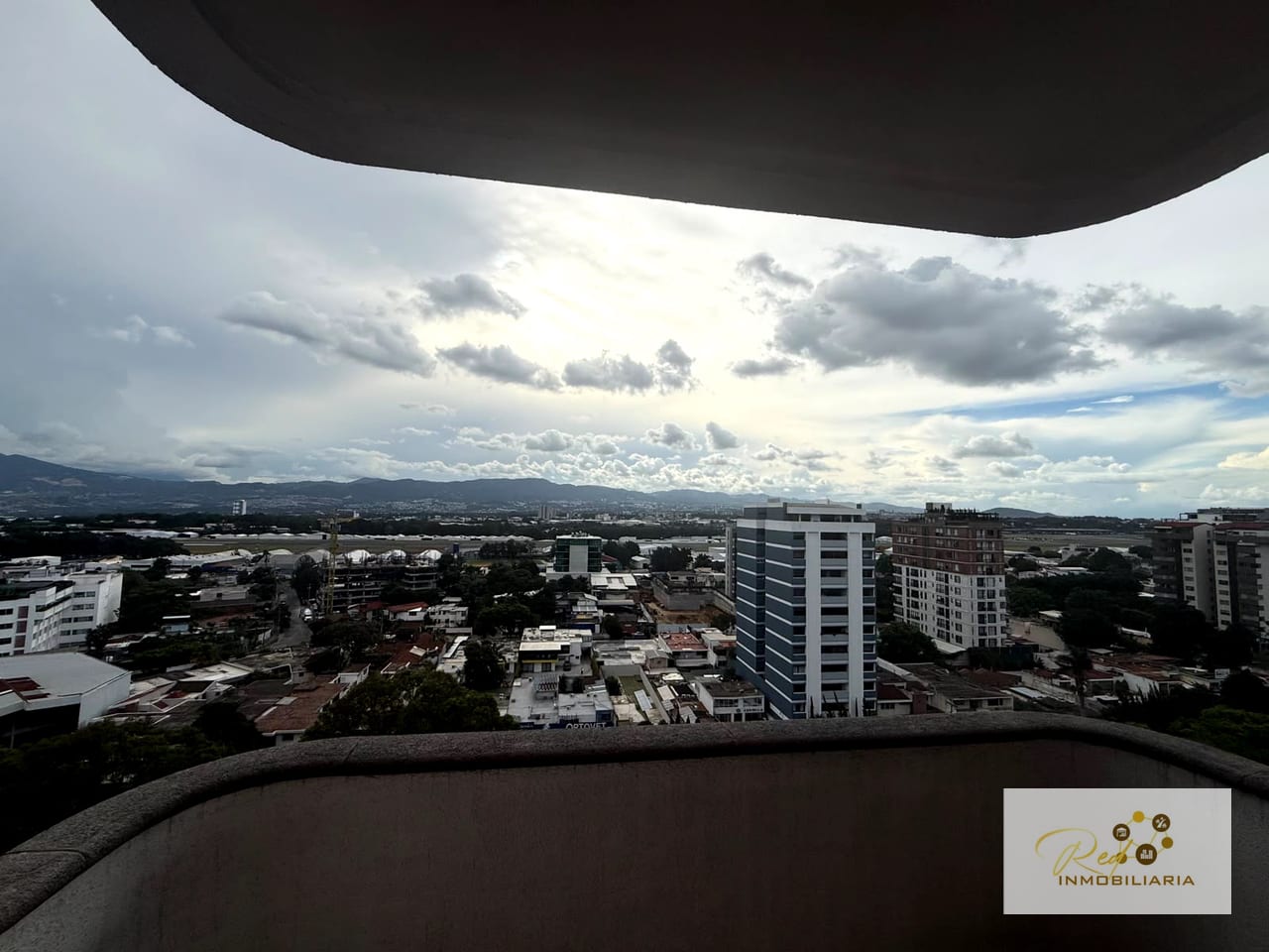 🏢 Apartamento en Venta – Edificio Bellini, Zona 14 — Apartamento en Venta en Bellini, Zona 14, Guatemala, Ciudad — foto 4 de 13