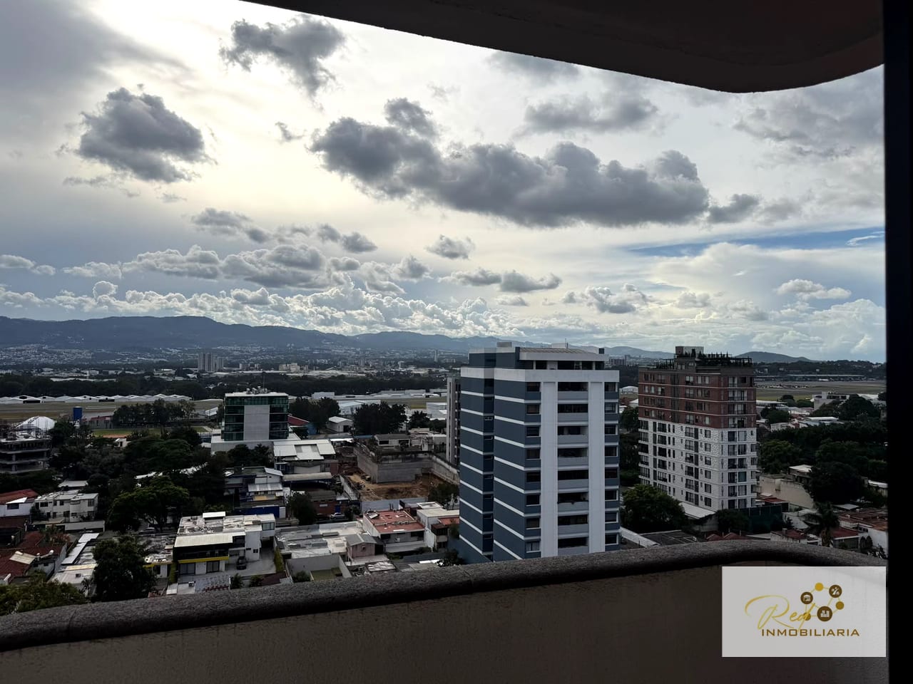 🏢 Apartamento en Venta – Edificio Bellini, Zona 14 — Apartamento en Venta en Bellini, Zona 14, Guatemala, Ciudad — foto 7 de 13