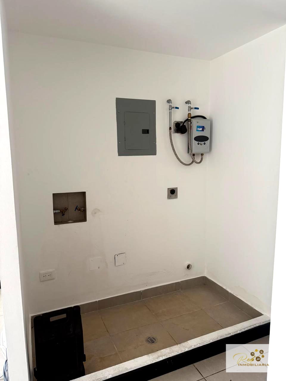 🏠 SE VENDE – Apartamento en Hexa Cañada 16, Zona 16 (camino al Pulte) — Apartamento en Venta en Zona 16, Guatemala, Ciudad — foto 13 de 14