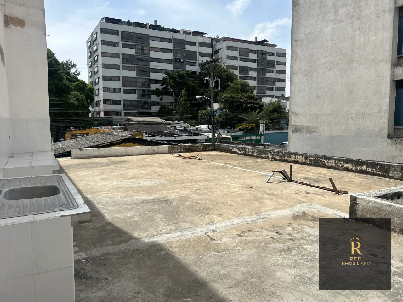 Venta Edificio 4 niveles 🏢 Comercio/Vivienda- Zona 9, Ciudad Capital — Edificio en Venta en Zona 9, Guatemala, Ciudad — foto 1 de 17