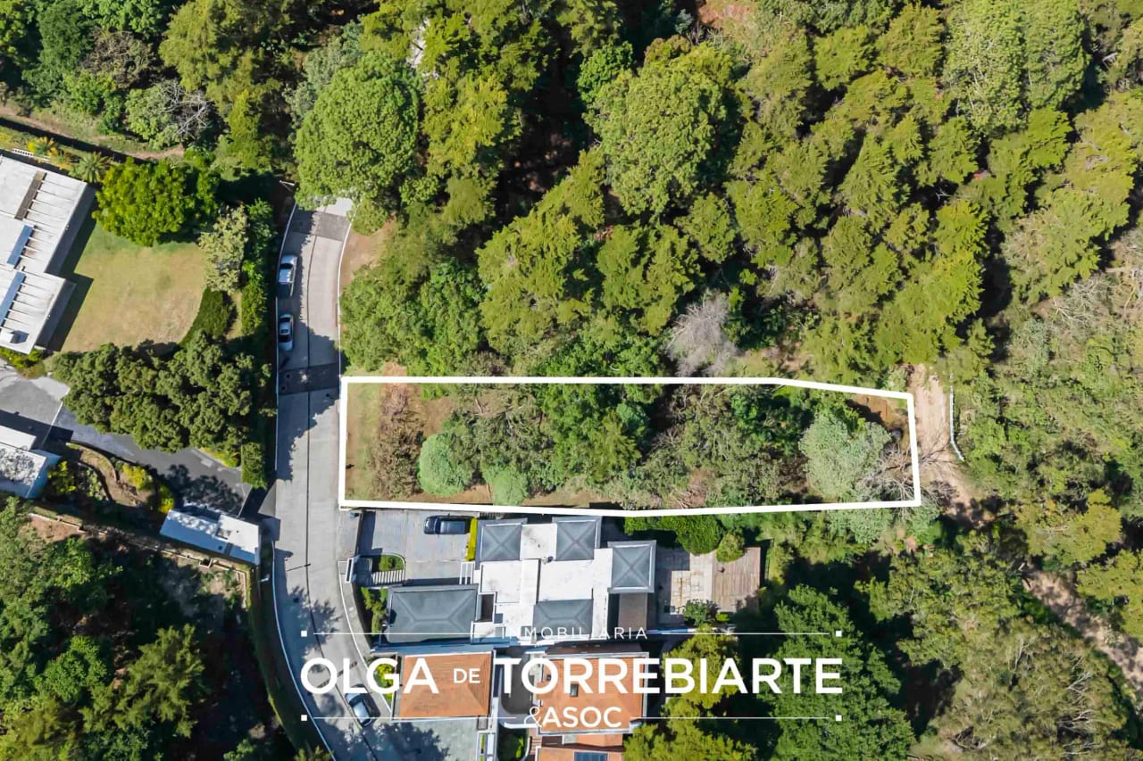 Terreno en Lomas del Bosque — Terreno en Venta en Santa Catarina Pinula, Guatemala, Ciudad — foto 2 de 3