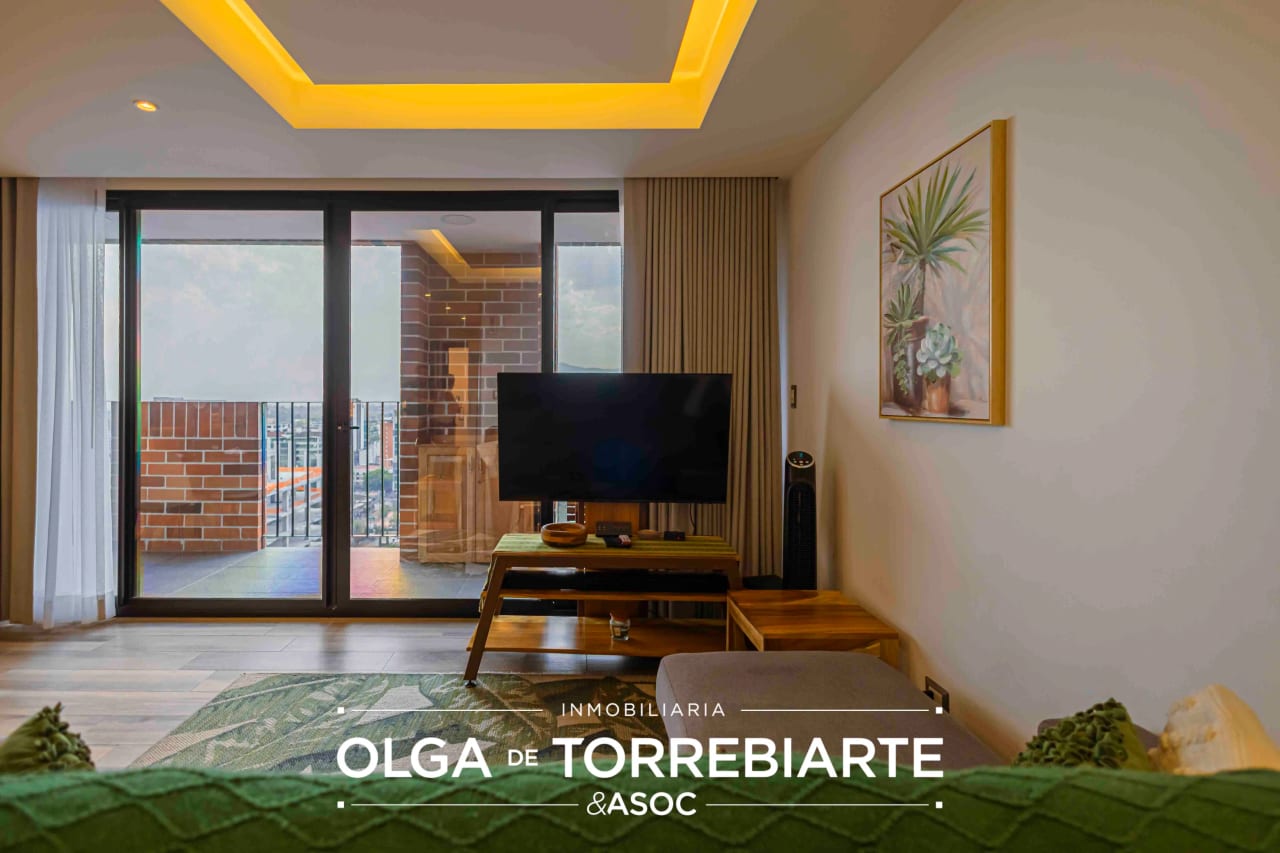 Apartamento amueblado y equipado, Airali — Apartamento en Venta en Airali, Zona 10, Guatemala, Ciudad — foto 2 de 10