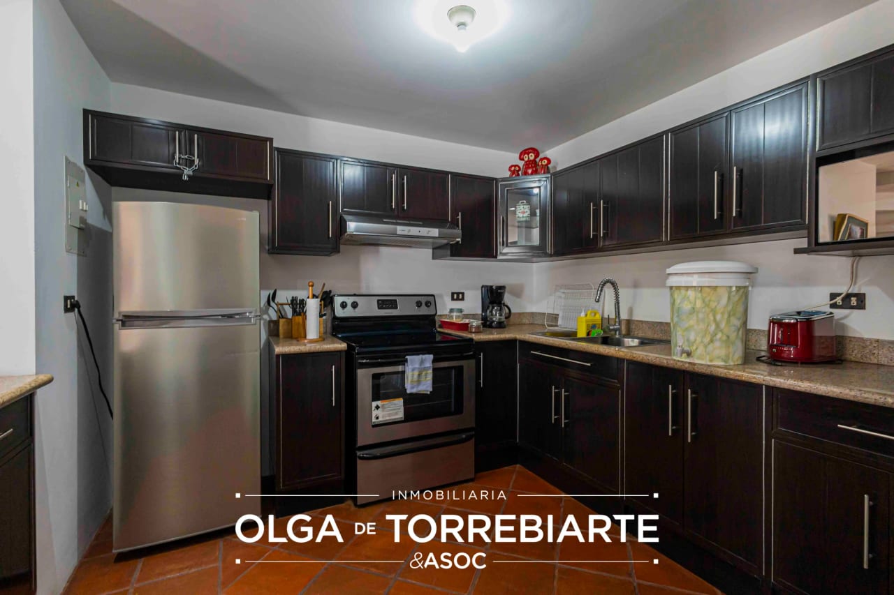 Apartamento en Condominio Villa Orotava — Apartamento en Venta en Villas Orotava, Antigua, Sacatepéquez — foto 5 de 9