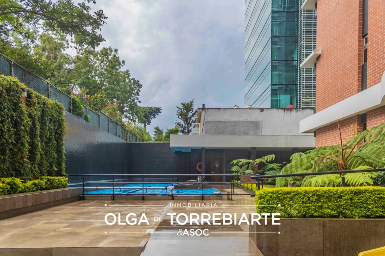 Apartamento amueblado en Santa Sofía — Apartamento en Alquiler en Santa Sofía, Zona 10, Guatemala, Ciudad — foto 13 de 15