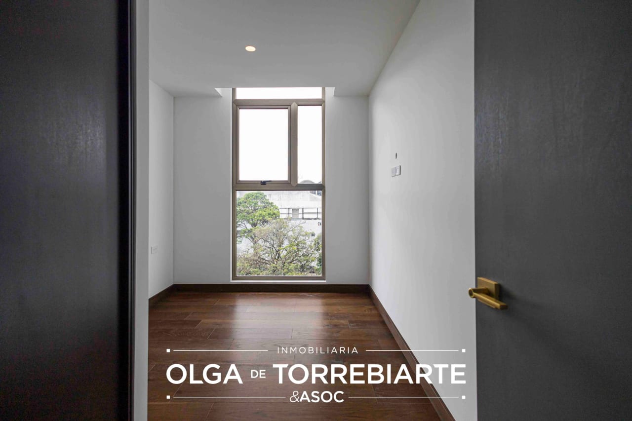 Apartamento en Atarah, Zona 10 — Apartamento en Alquiler en Atarah, Zona 10, Guatemala, Ciudad — foto 7 de 8