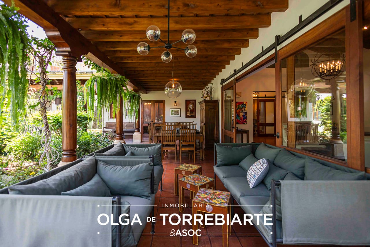 Casa con piscina en Condominio Ermita de Santa Lucía — Casa en Venta en Antigua, Sacatepéquez — foto 7 de 17