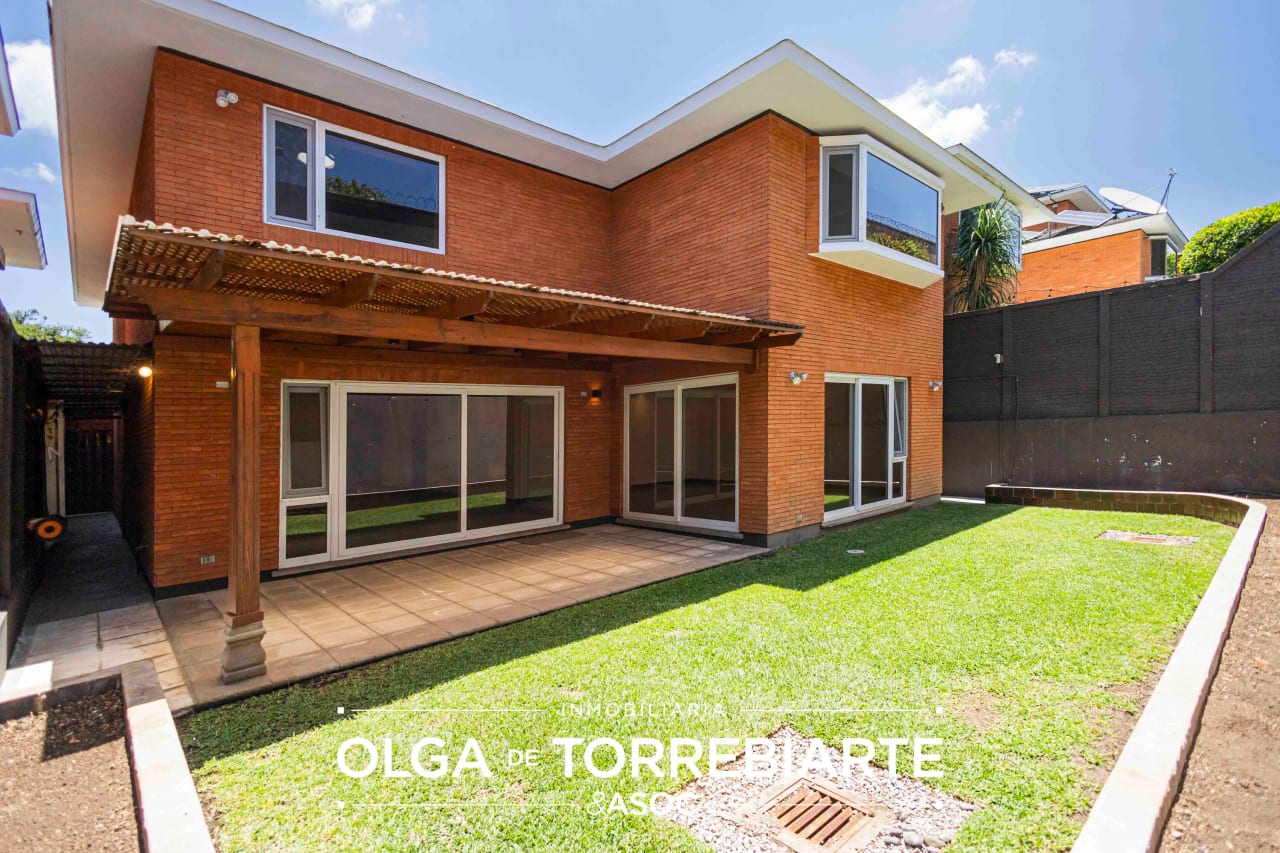 Casa en Condominio La Joya, Zona 10 — Casa en Alquiler en Zona 10, Guatemala, Ciudad — foto 9 de 17