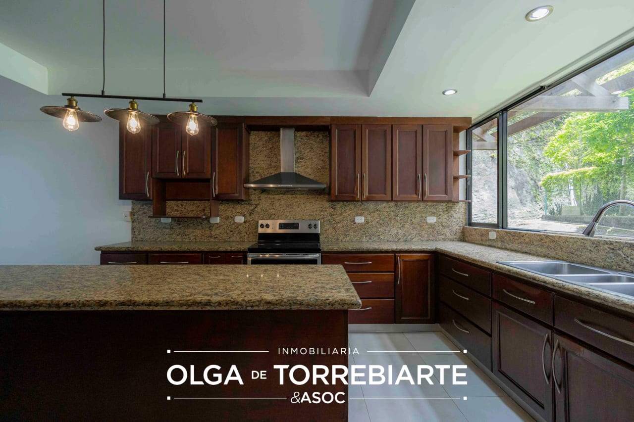 Apartamento en Altos de Torreliana, Carretera a El Salvador — Apartamento en Alquiler en Altos de Torreliana, Carretera a El Salvador, Guatemala, Ciudad — foto 10 de 16