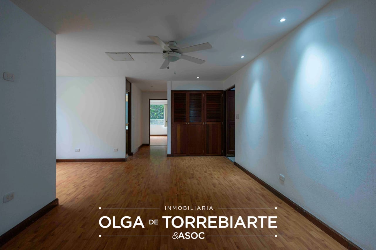Apartamento en Altos de Torreliana, Carretera a El Salvador — Apartamento en Alquiler en Altos de Torreliana, Carretera a El Salvador, Guatemala, Ciudad — foto 12 de 16