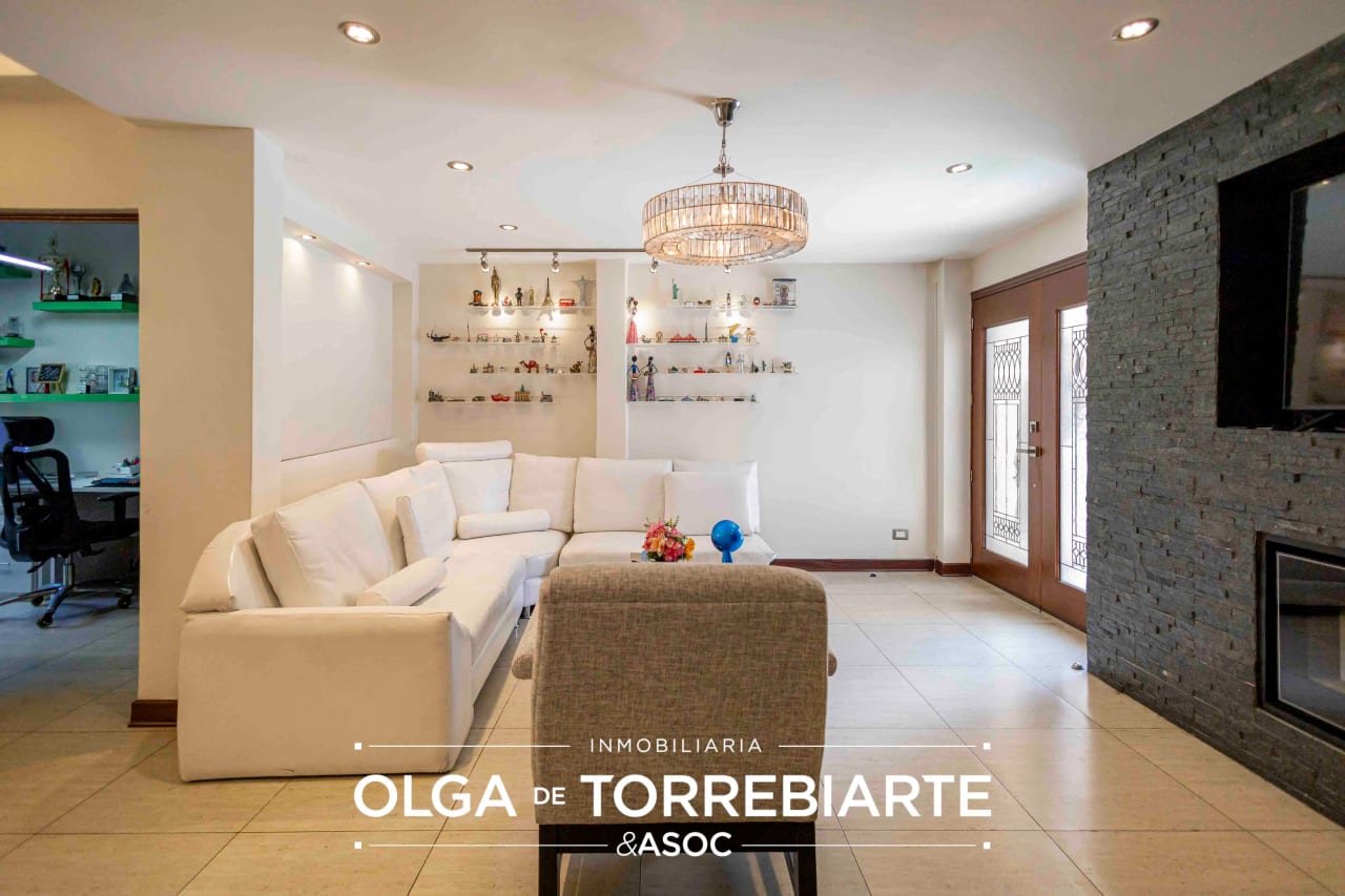 Casa en Condominio Pasaje Residencias — Casa en Venta en Carretera a El Salvador, Guatemala, Ciudad — foto 3 de 13
