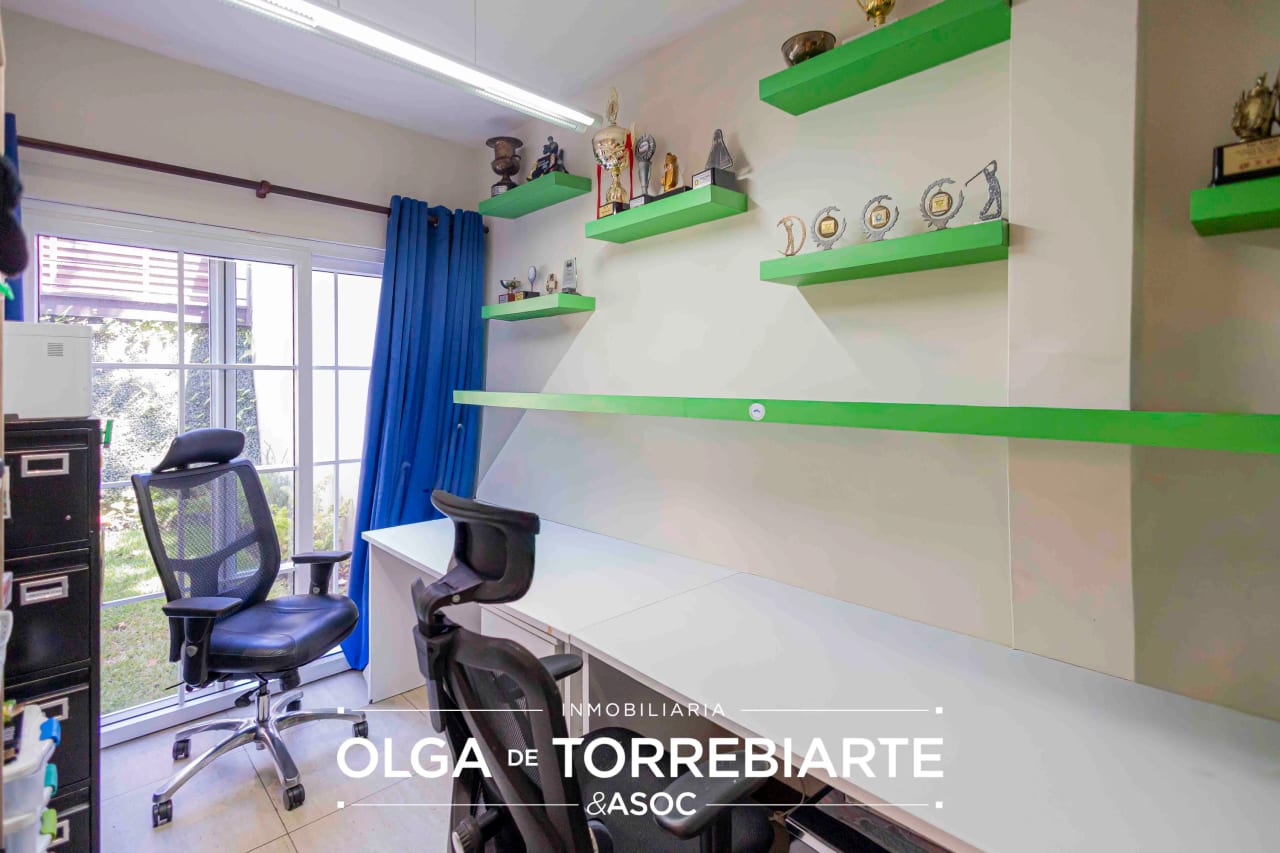 Casa en Condominio Pasaje Residencias — Casa en Venta en Carretera a El Salvador, Guatemala, Ciudad — foto 9 de 13