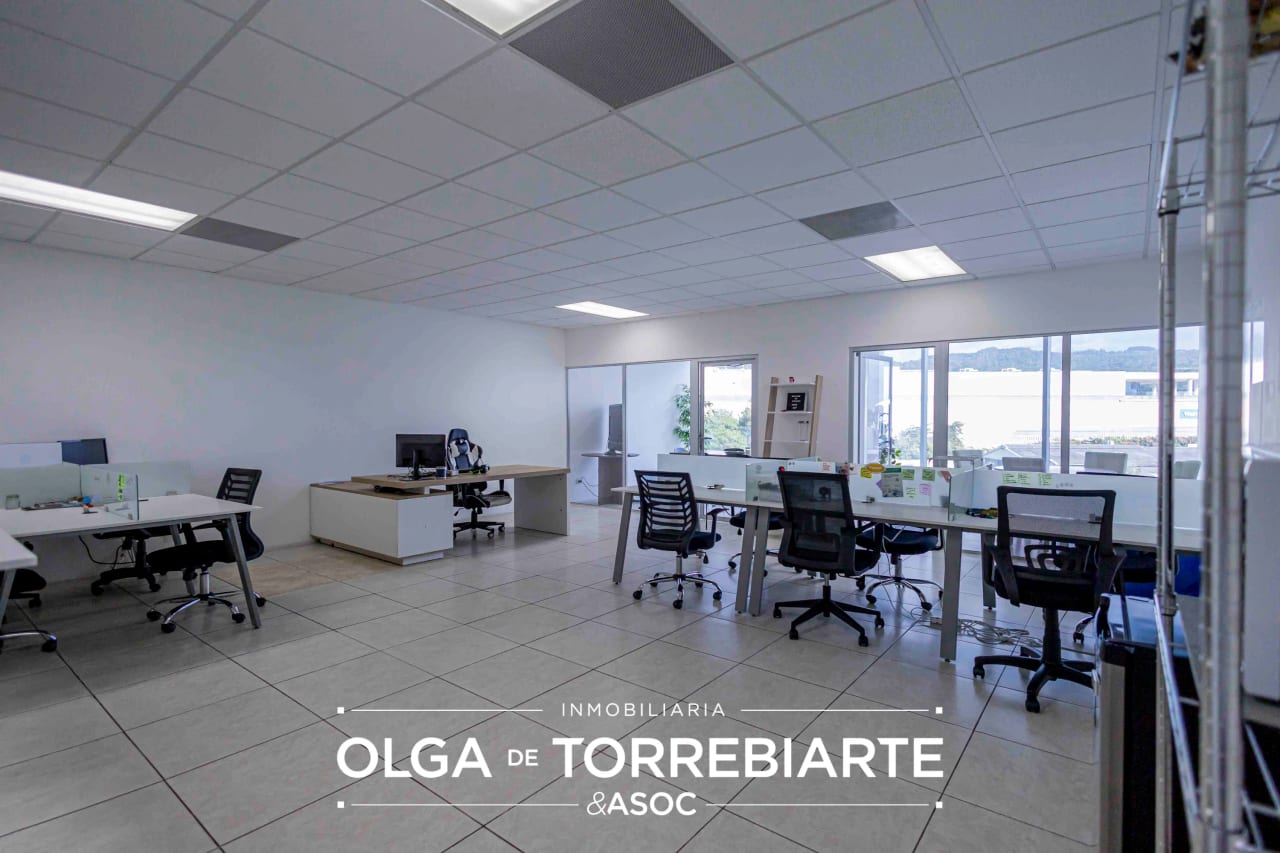 Oficina en Zona Pradera, Zona 10 — Oficina en Alquiler en Zona Pradera, Zona 10, Guatemala, Ciudad — foto 4 de 8