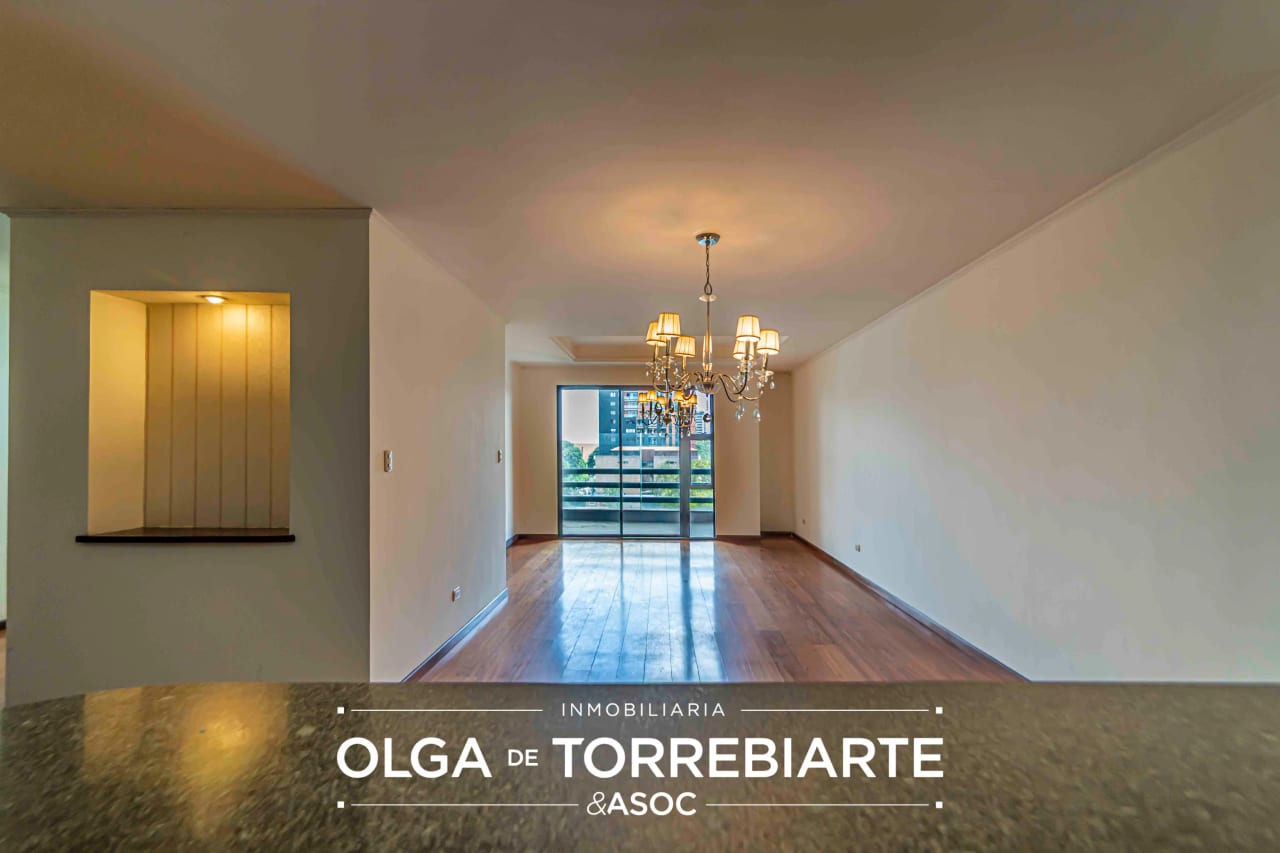 Apartamento en Torre del Valle, Zona 10 — Apartamento en Venta en Torre Del Valle, Zona 10, Guatemala, Ciudad — foto 2 de 9