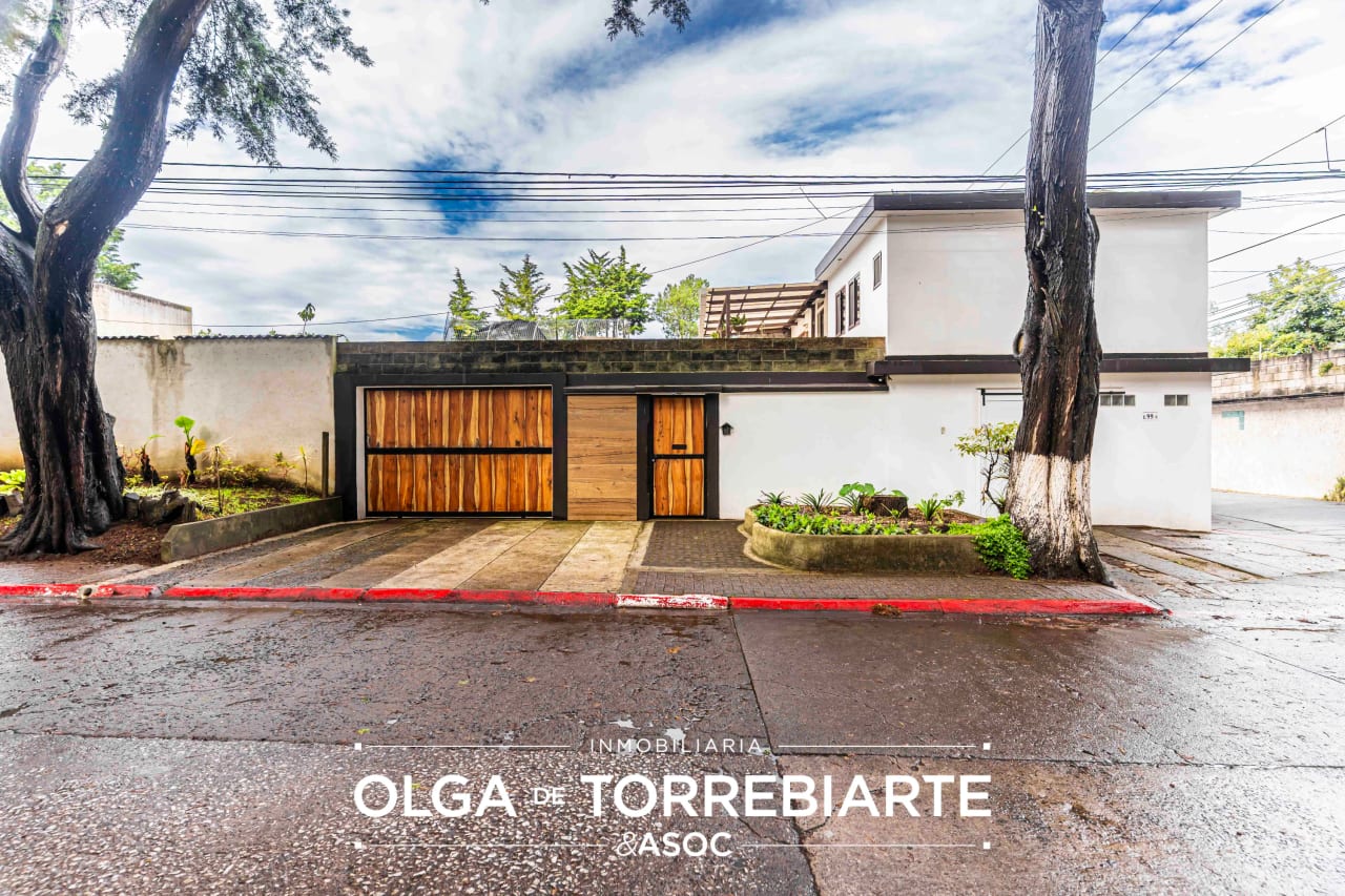 Residencial Los Alpes, San Lucas Sacatepéquez — Casa en Venta en San Lucas Sacatepéquez, Sacatepéquez — foto 1 de 12