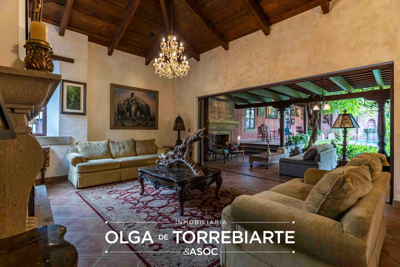 Casa amueblada en Condominio Hacienda San Jerónimo — Casa en Venta en Antigua, Sacatepéquez — foto 6 de 17