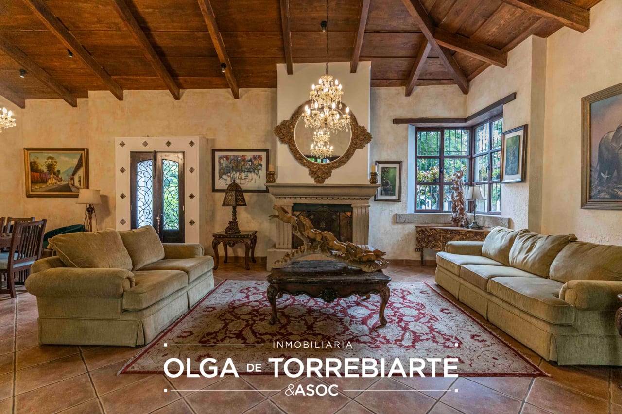 Casa amueblada en Condominio Hacienda San Jerónimo — Casa en Venta en Antigua, Sacatepéquez — foto 7 de 17