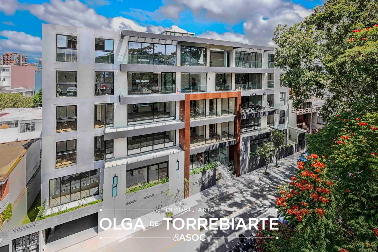 Apartamento en Dosento, Zona 10 — Apartamento en Venta en Zona 10, Guatemala, Ciudad — foto 1 de 2