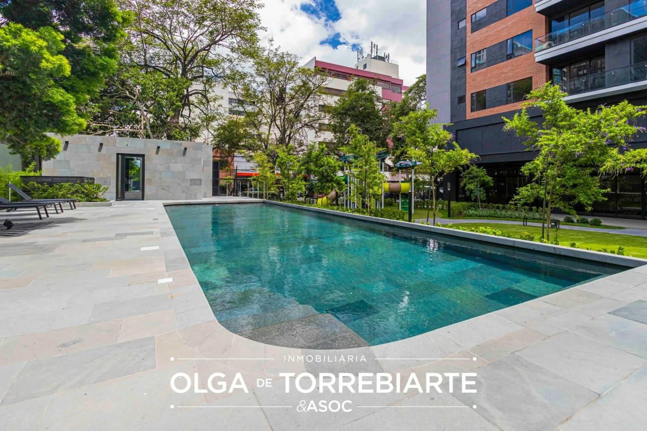 Apartamento en Ferré Diez, Zona 10 — Apartamento en Alquiler en Ferré Diez, Zona 10, Guatemala, Ciudad — foto 2 de 7