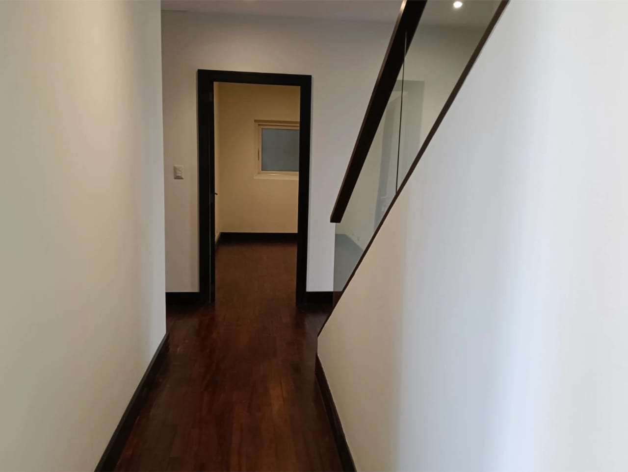 Se Alquila Apto. de Dos Niveles Edificio Quinta Avenida, Zona 14. — Apartamento en Venta en Quinta Avenida, Zona 14, Guatemala, Ciudad — foto 8 de 10
