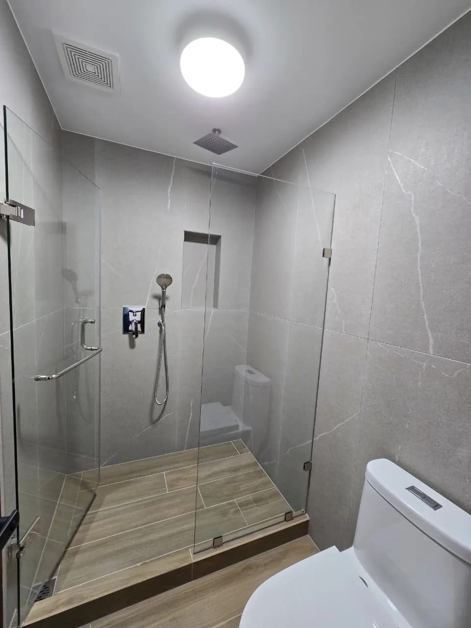 Se Alquila Apto. Edificio Segheria, Zona 14. — Apartamento en Alquiler en Segheria, Zona 14, Guatemala, Ciudad — foto 12 de 13