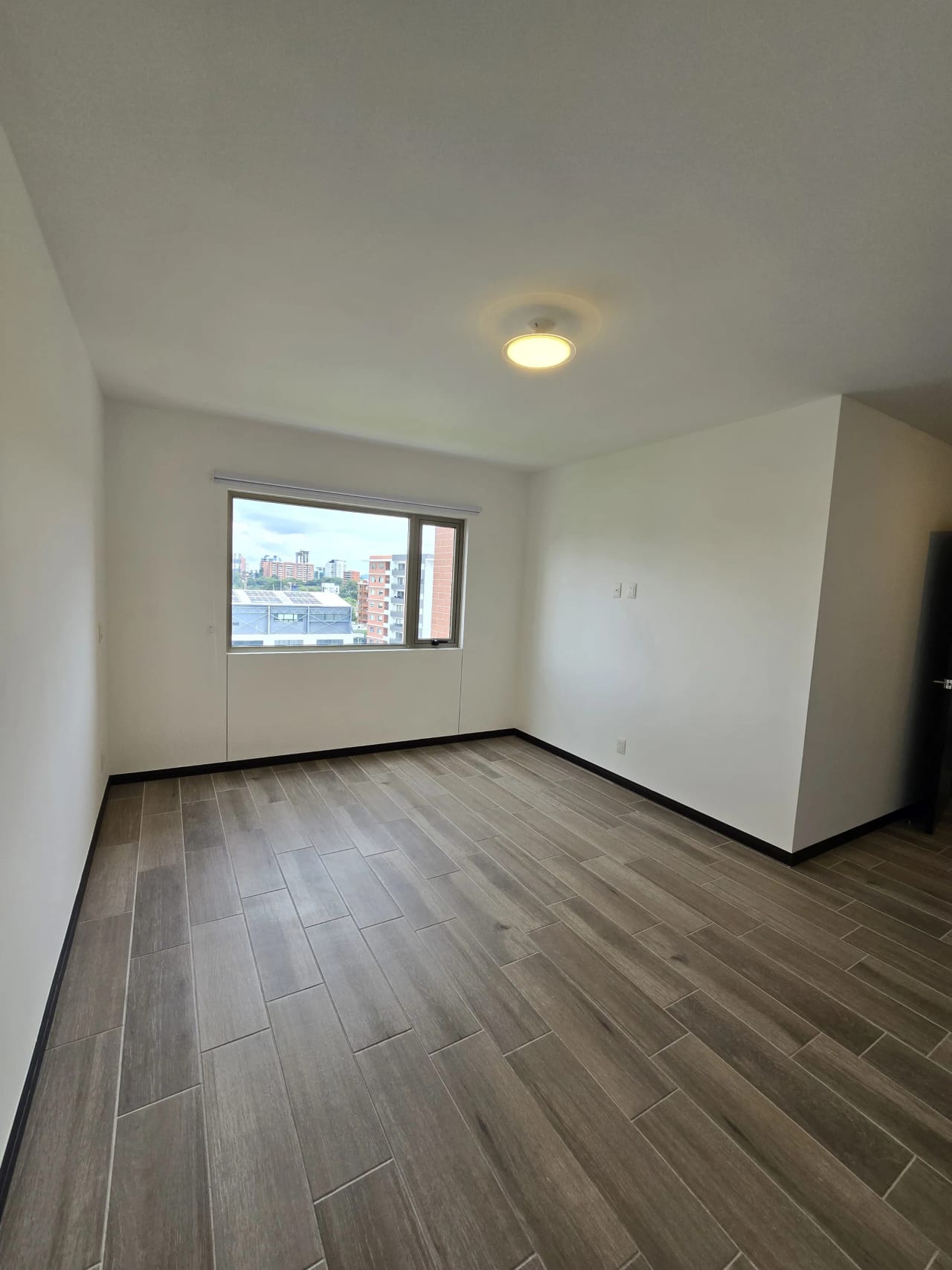 Se Alquila Apto. en Edificio Segheria, Zona 14. — Apartamento en Alquiler en Segheria, Zona 14, Guatemala, Ciudad — foto 16 de 16