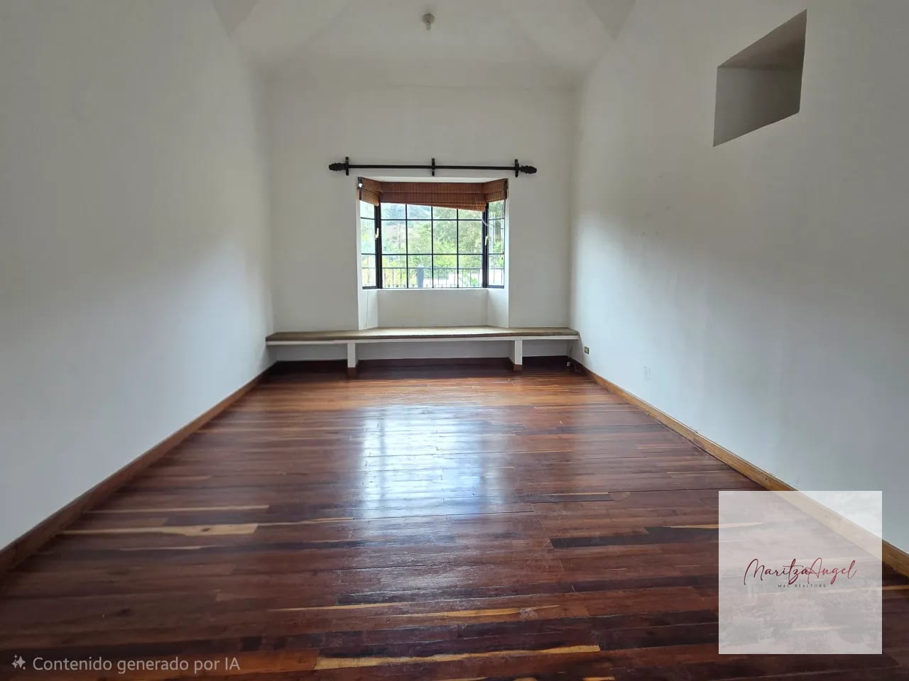 Casa en Renta en Zona 16 — Casa en Alquiler en La Montaña, Zona 16, Guatemala, Ciudad — foto 12 de 15