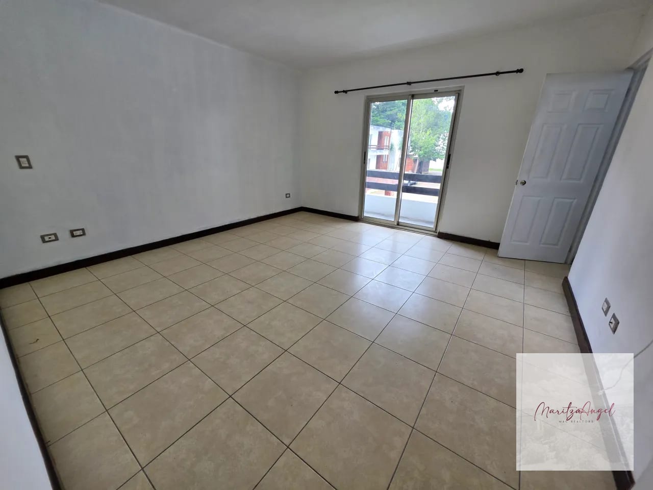 ‼️GANGA‼️ Casa en Venta en Carretera a el Salvador. — Casa en Venta en San Antonio, Carretera a El Salvador, Guatemala, Ciudad — foto 6 de 10