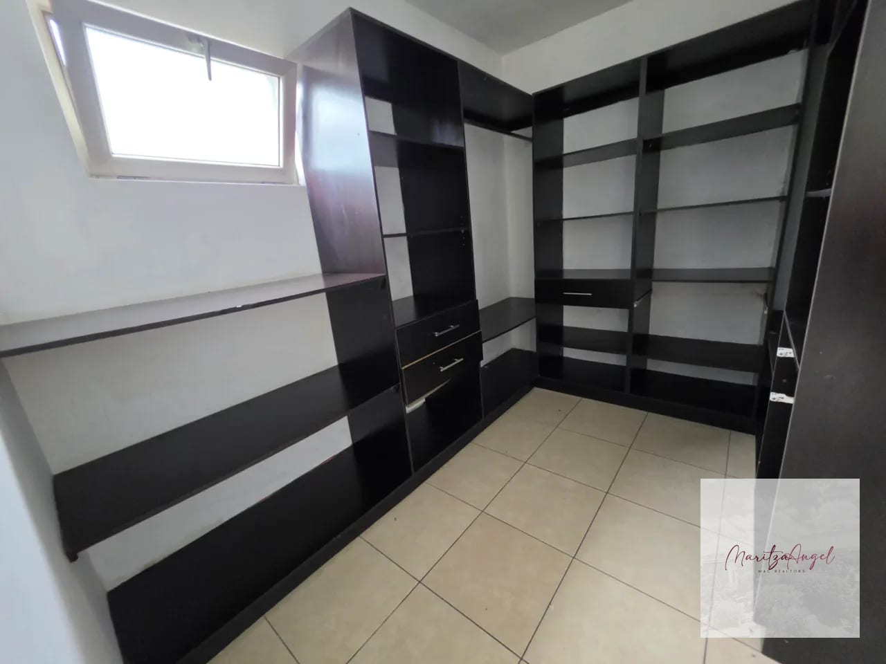 ‼️GANGA‼️ Casa en Venta en Carretera a el Salvador. — Casa en Venta en San Antonio, Carretera a El Salvador, Guatemala, Ciudad — foto 7 de 10