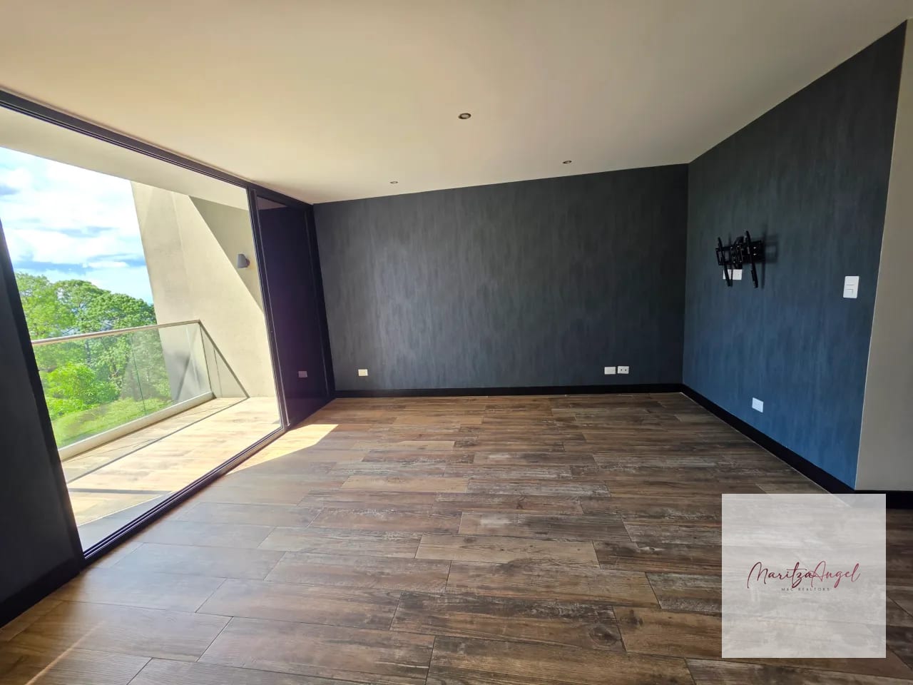 Apartamento en Renta en Zona 16, Edificio Enalto — Apartamento en Alquiler en Kanajuyú, Zona 16, Guatemala, Ciudad — foto 4 de 11