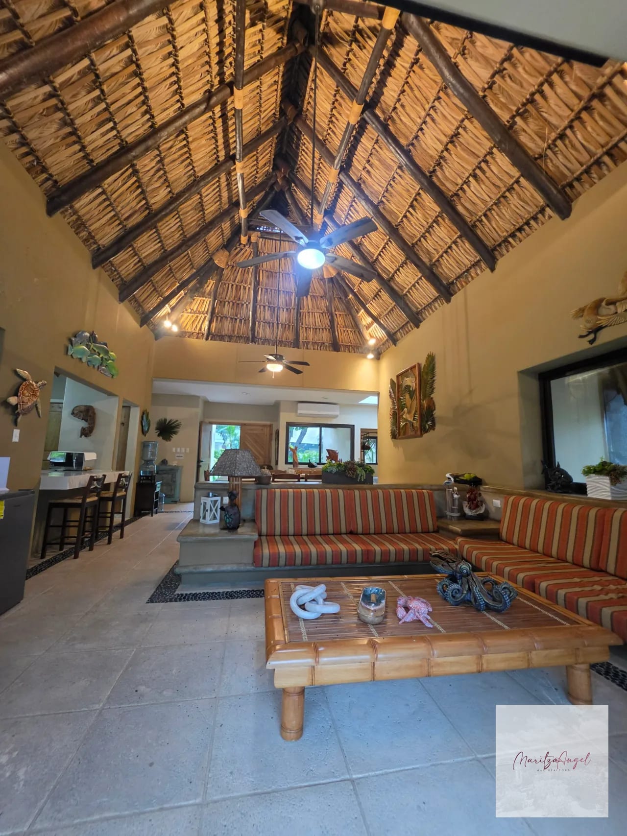 Casa de Playa en Venta en Monterico, Amueblada — Casa vacacional en Venta en Monterrico, Santa Rosa — foto 10 de 13
