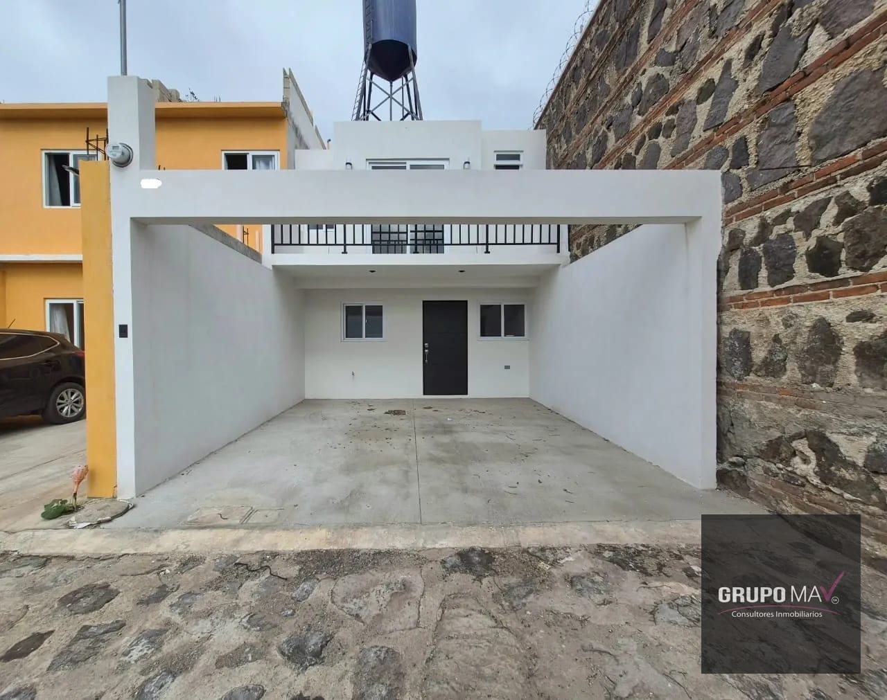 Casa Zona 18 Residenciales Greystone — Casa en Venta en Zona 18, Guatemala, Ciudad — foto 1 de 8