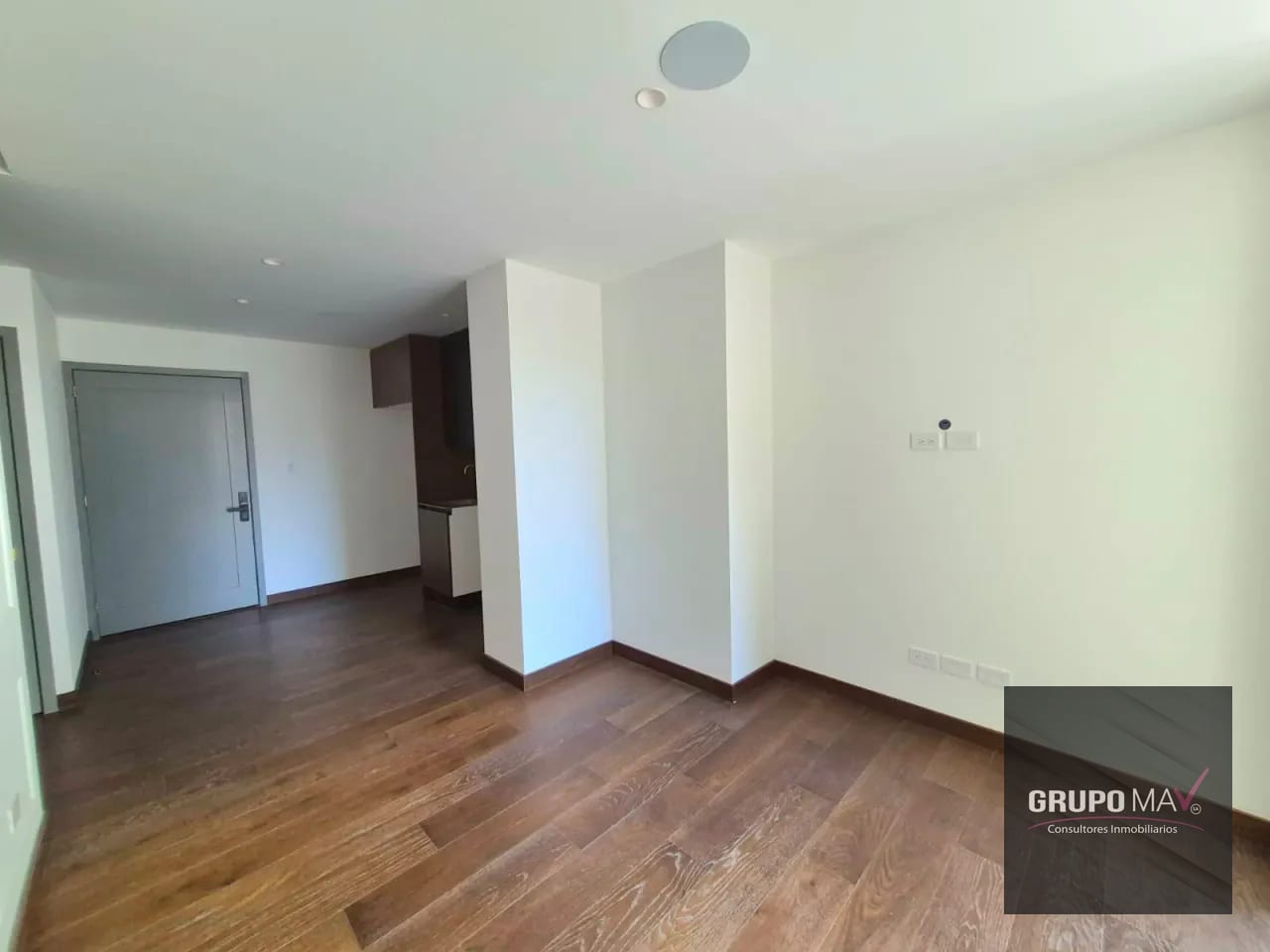 Apartamento Zona 10 Atarah — Apartamento en Alquiler en Atarah, Zona 10, Guatemala, Ciudad — foto 3 de 10