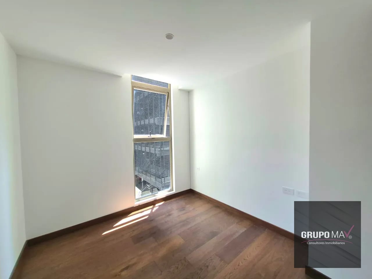 Apartamento Zona 10 Atarah — Apartamento en Alquiler en Atarah, Zona 10, Guatemala, Ciudad — foto 4 de 10