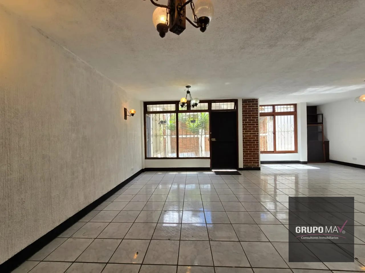 Casa Zona 1 — Casa en Alquiler en Zona 1, Guatemala, Ciudad — foto 3 de 12
