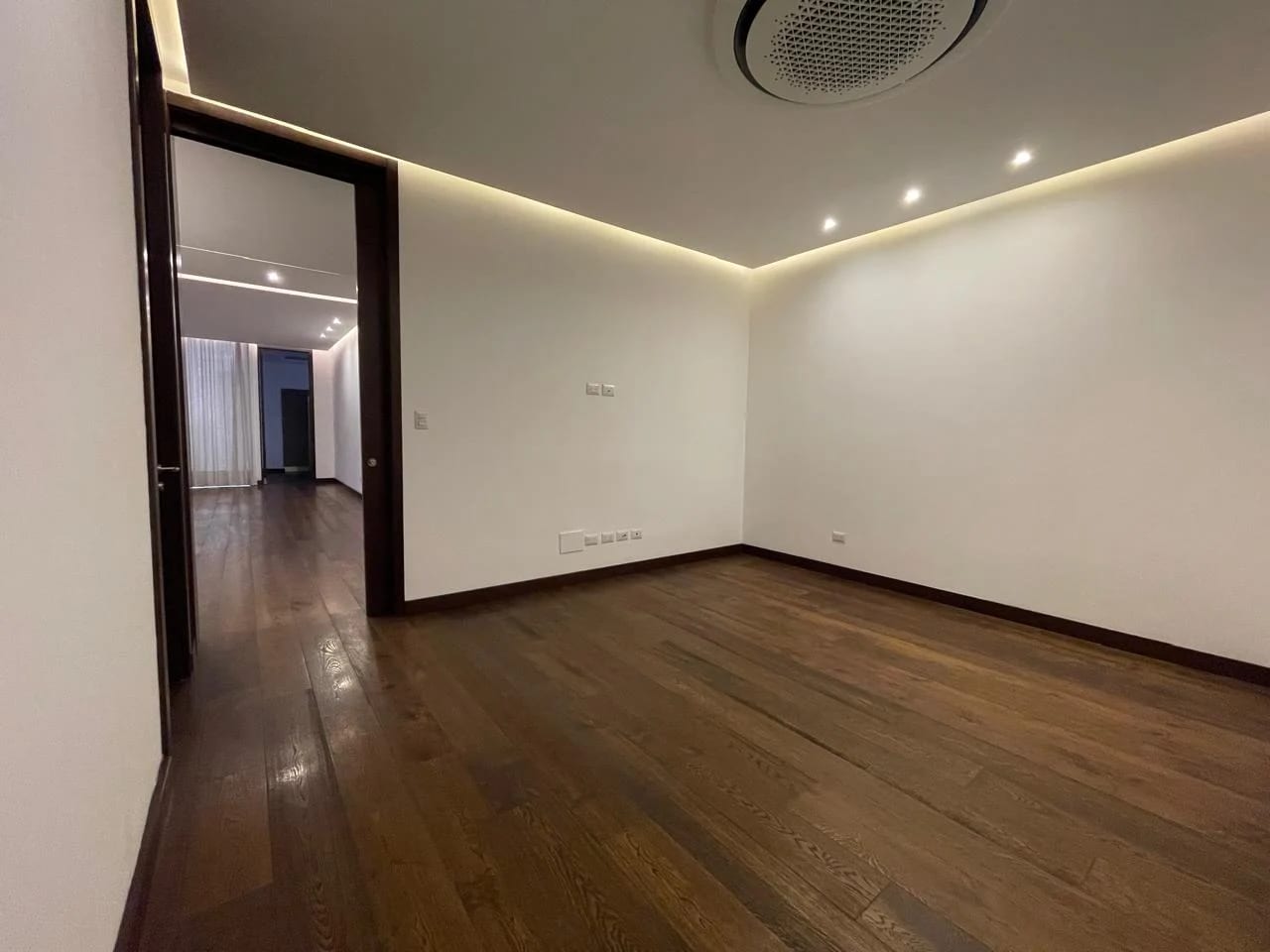 Apto renta z14 VITRA — Apartamento en Alquiler en Zona 14, Guatemala, Ciudad — foto 5 de 15