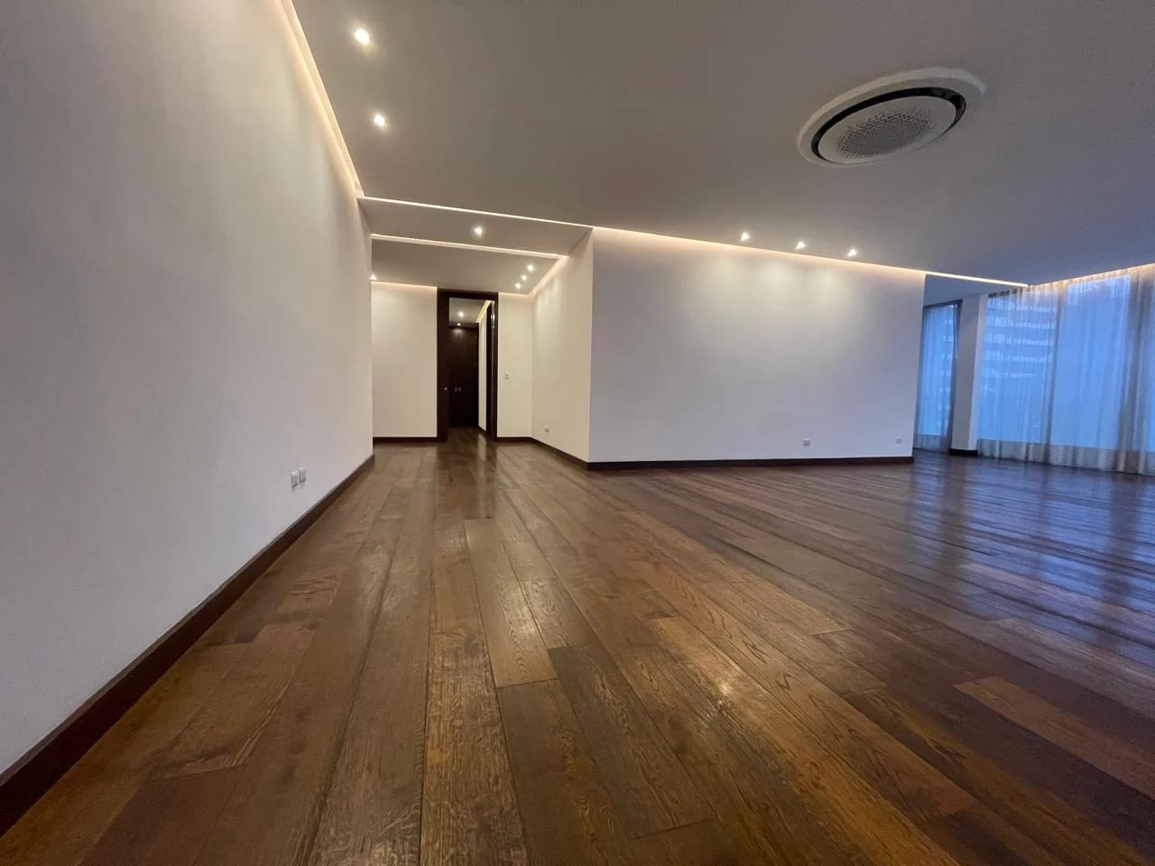 Apto renta z14 VITRA — Apartamento en Alquiler en Zona 14, Guatemala, Ciudad — foto 2 de 15