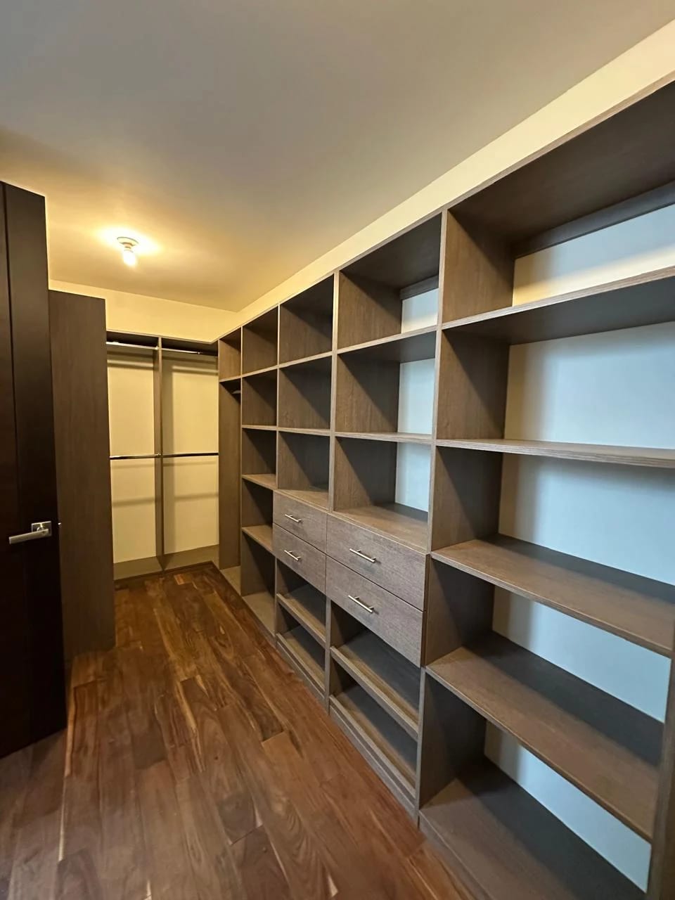 Casa en venta en ACACIAS zona 16 (CONSULTA PRECIO) — Casa en Venta en Acacias de Cayalá, Zona 16, Guatemala, Ciudad — foto 9 de 16