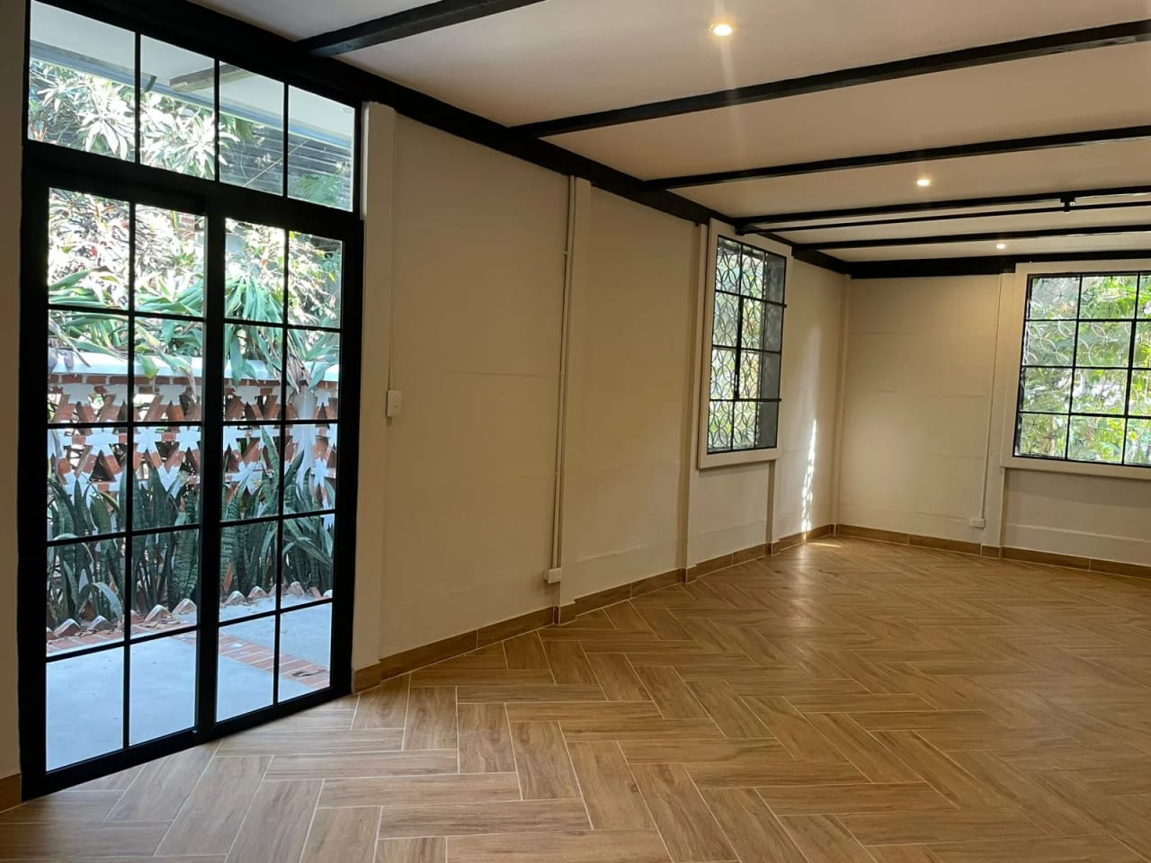 Apartamento en Antigua Guatemala — Apartamento en Alquiler en Antigua, Sacatepéquez — foto 1 de 9