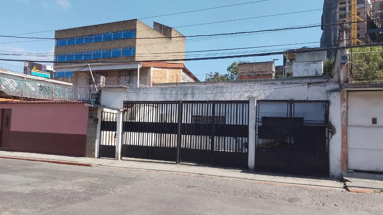 Terreno en Zona 10 — Terreno en Alquiler en Zona 10, Guatemala, Ciudad — foto 1 de 4